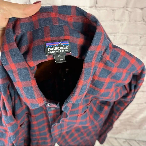 SOLD Men's flannel plaid patagonia organic cotton shirt size XL - Picture 3 of 4